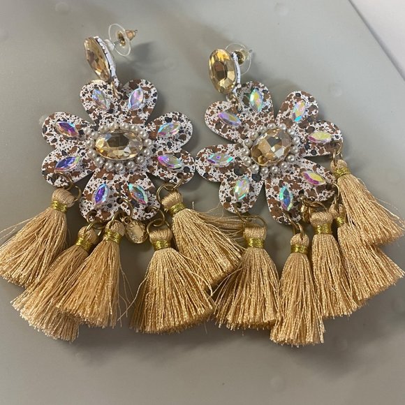 Jujlia Jewelry Chandelier Dangle Drop Pierced Earrrings Tassell Floral Boho - Picture 2 of 16